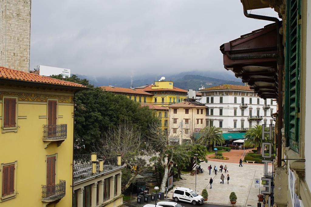 Hotel Buenos Aires Montecatini Terme Eksteriør bilde