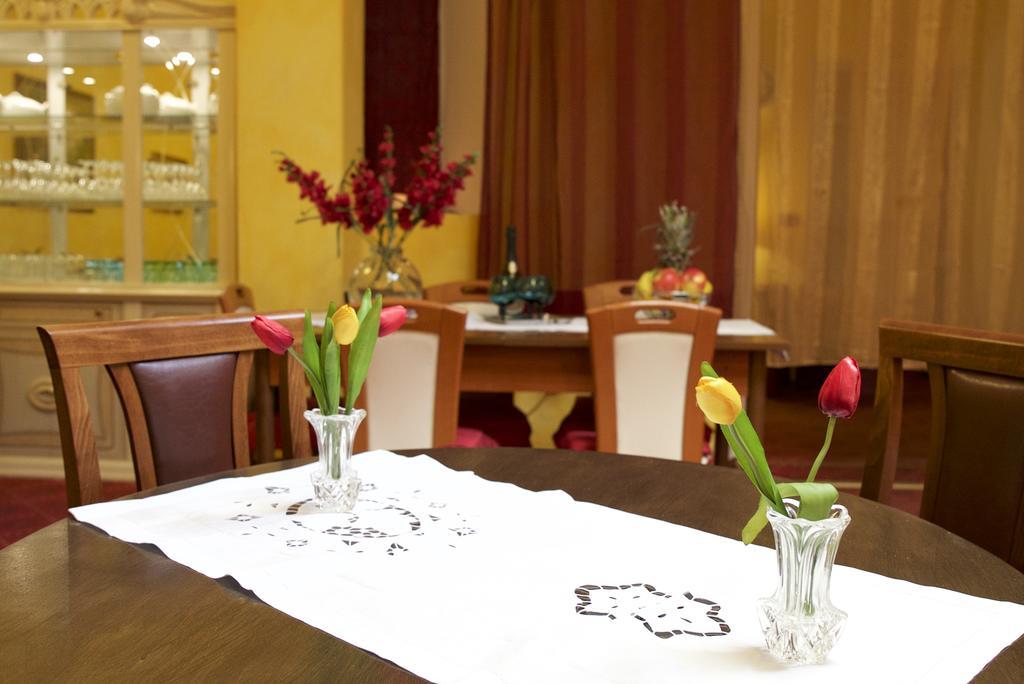 Hotel Buenos Aires Montecatini Terme Eksteriør bilde